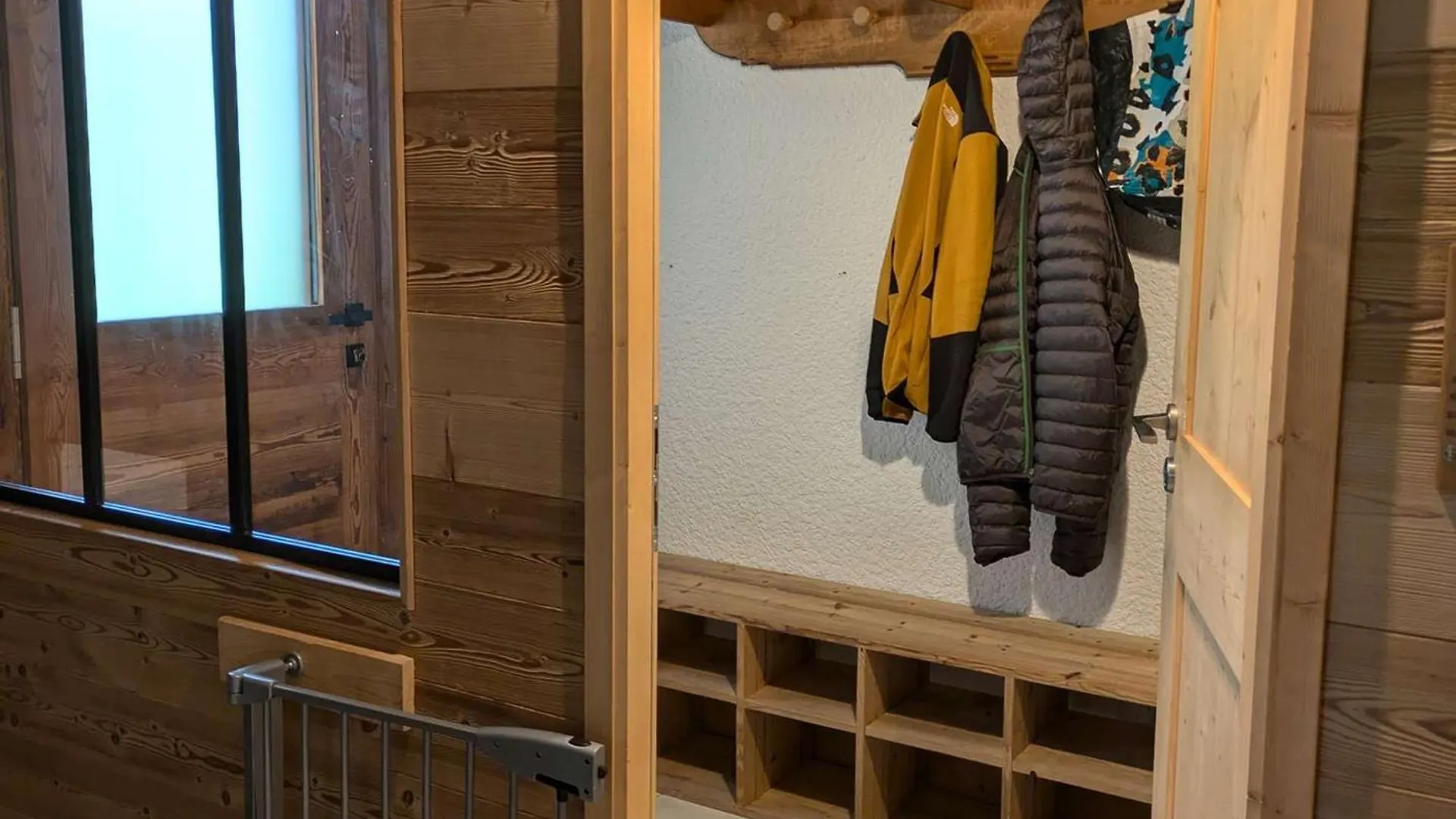 Chalet Renove 12 Pers, 5 Ch, Parking, Poele, Sud-Ouest - Fr-1-342-321 Beaufort  Beaufort (Savoie)