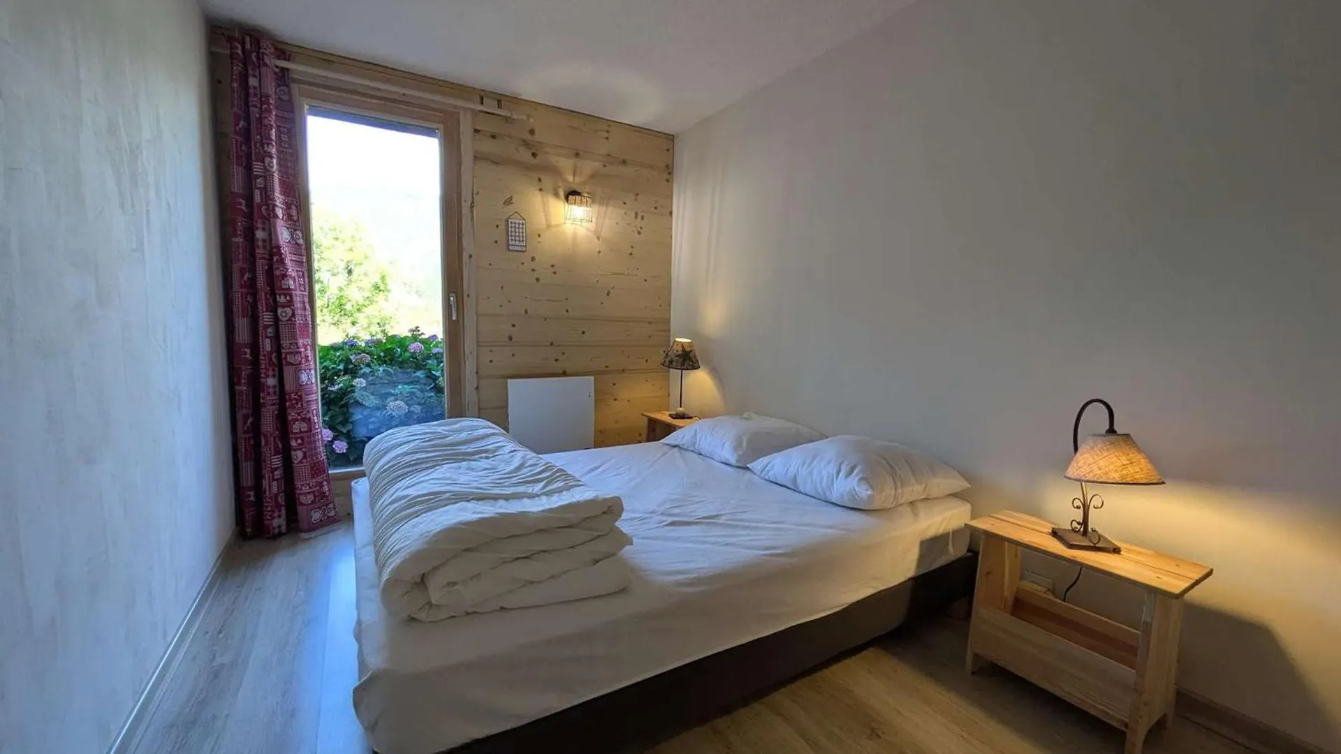 Chalet Renove 12 Pers, 5 Ch, Parking, Poele, Sud-Ouest - Fr-1-342-321 Beaufort  Beaufort (Savoie)