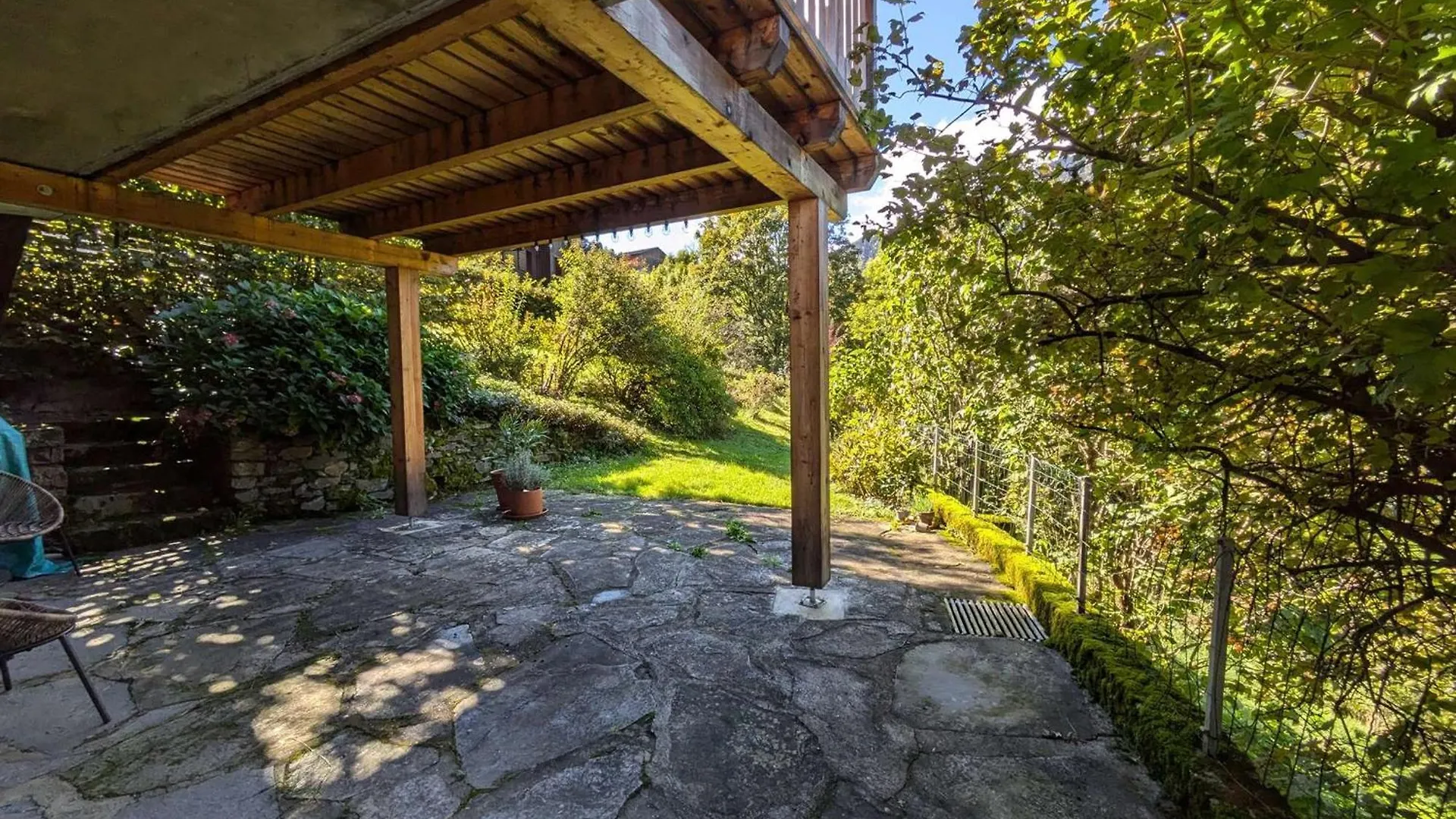 Chalet Renove 12 Pers, 5 Ch, Parking, Poele, Sud-Ouest - Fr-1-342-321 Beaufort  France
